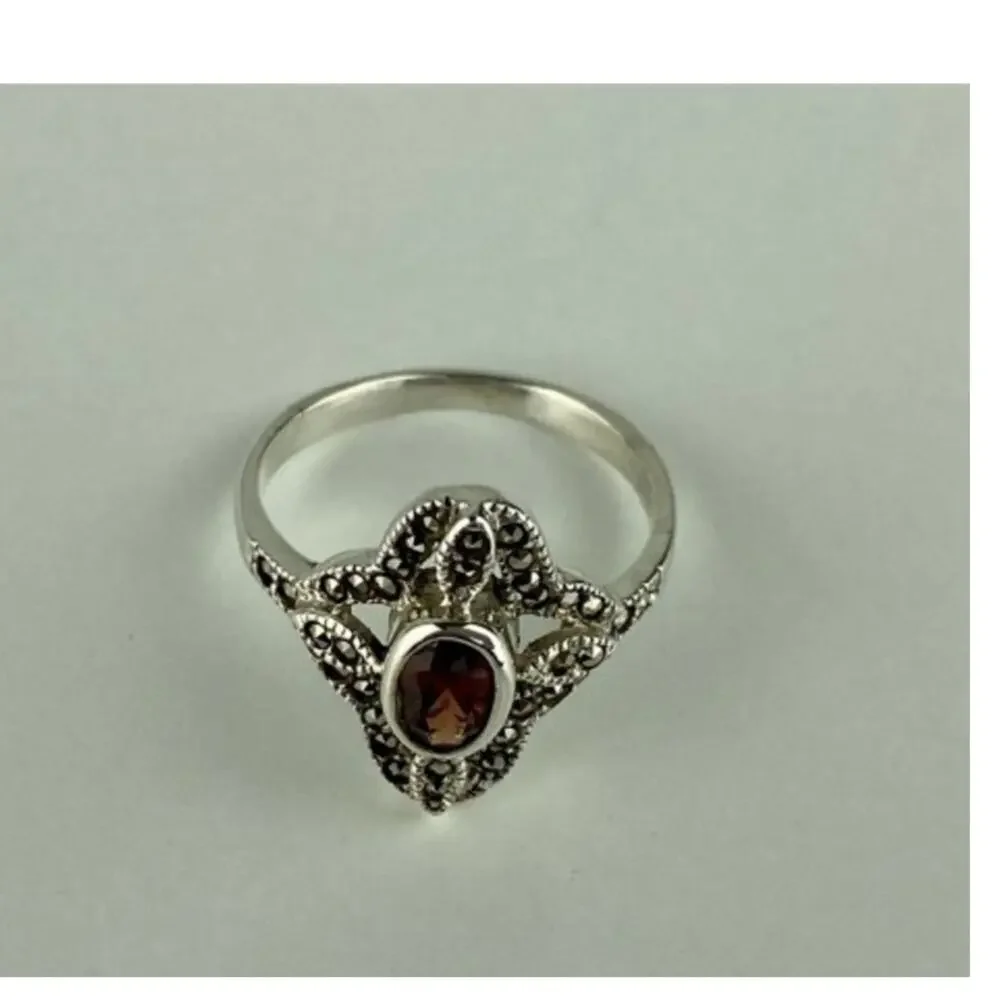 925 Sterling Silver Almandine & Marcasites Ring Size 7